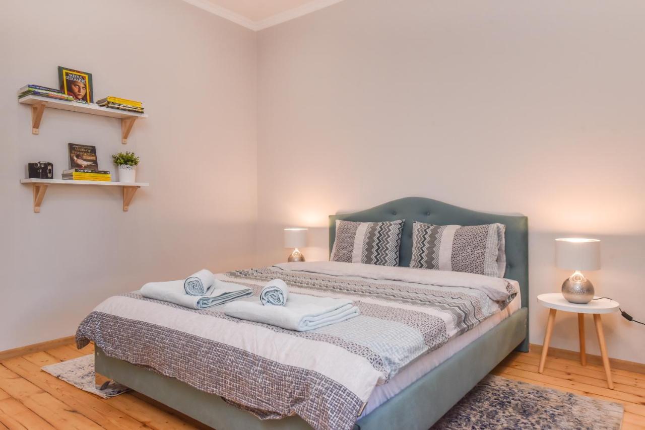 Spacious Vintage 2Br, 2Bath Apartment By Flat Mаnager Sofía Exterior foto